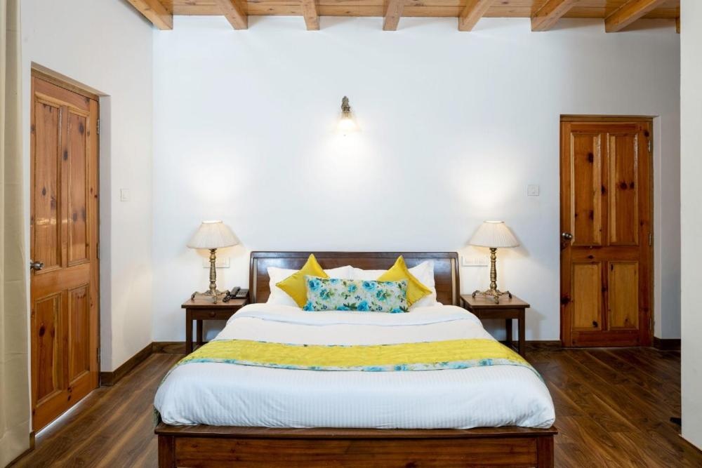 Room image 3